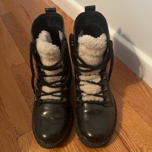 Sorel Black Leather Fur Boots